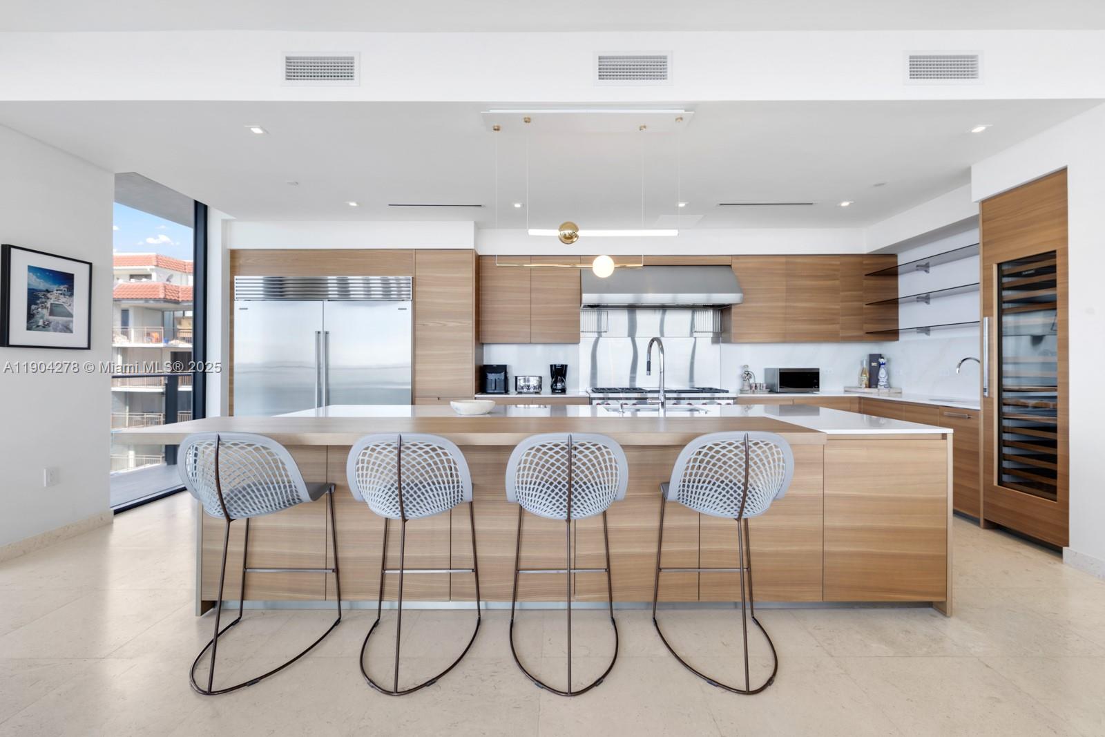 image The Fairchild Condo4