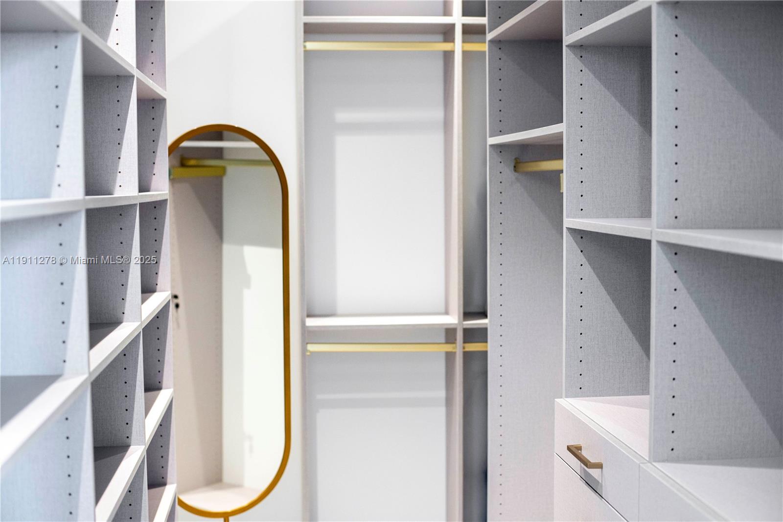 2655 S Bayshore Dr #1412 Miami, FL 33133