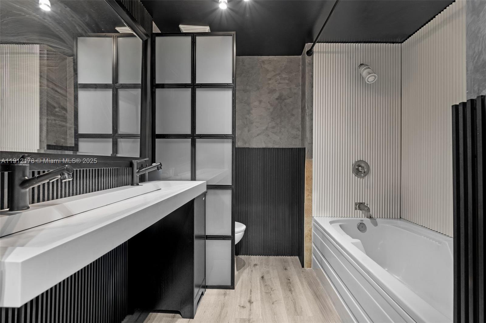 image Neo Vertika Condo25