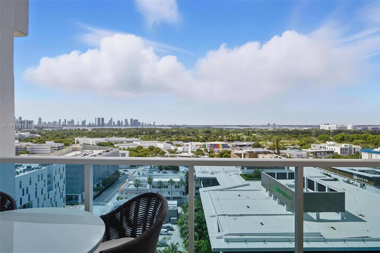 2301 Collins Ave #1634 Miami Beach, FL 33139