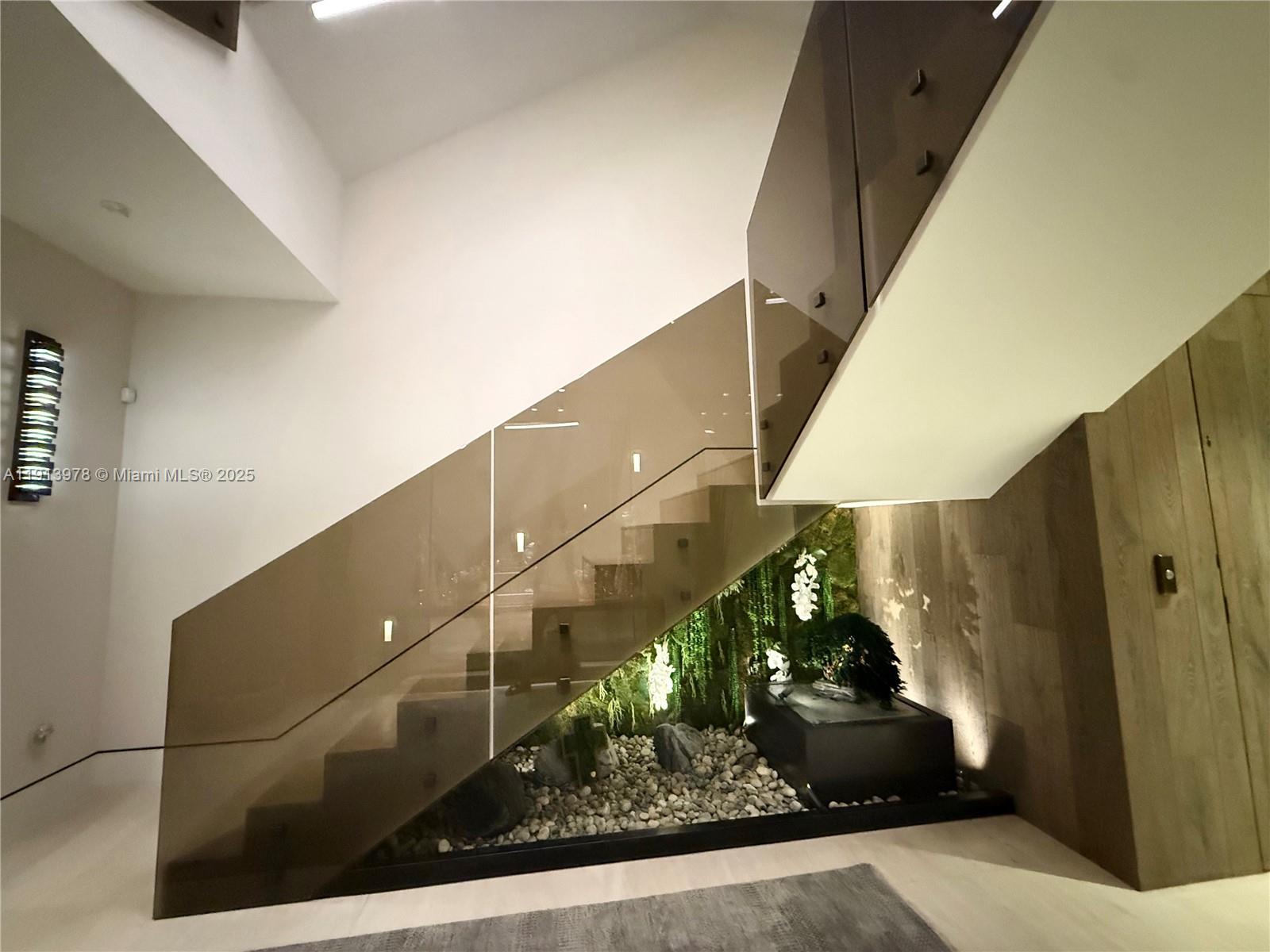 3554 W Glencoe St Miami, FL 33133