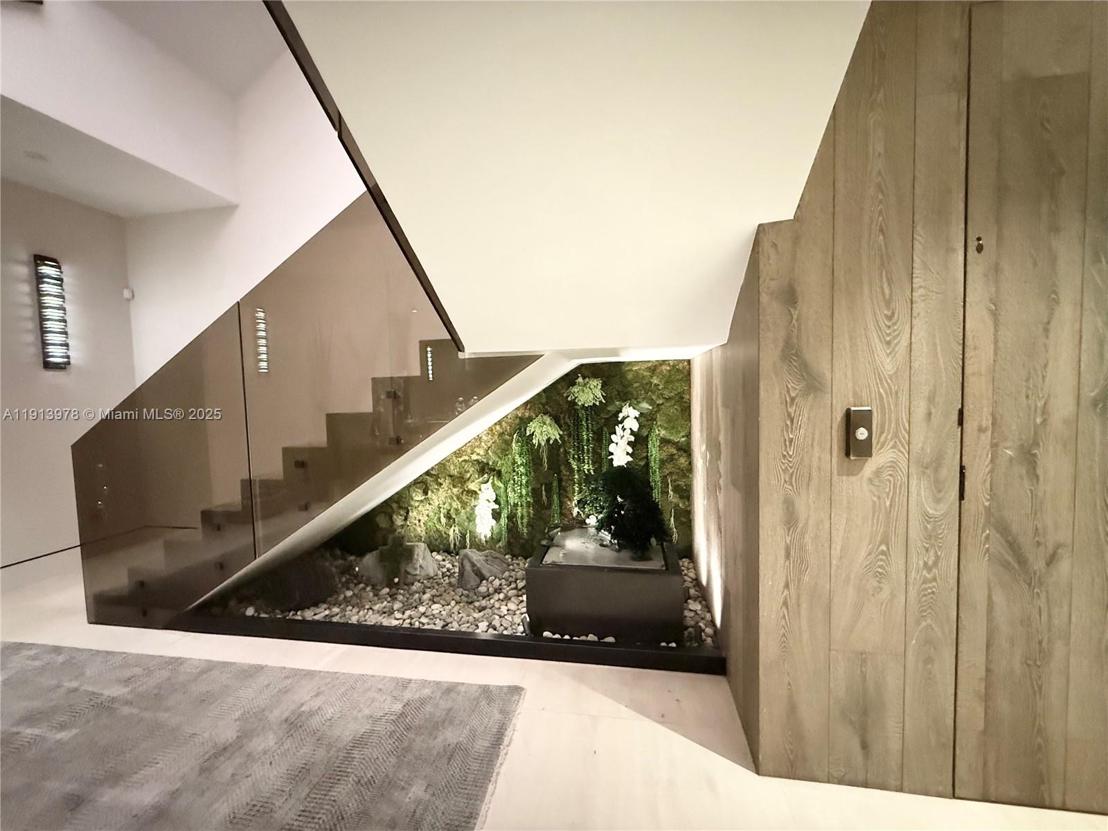 3554 W Glencoe St Miami, FL 33133