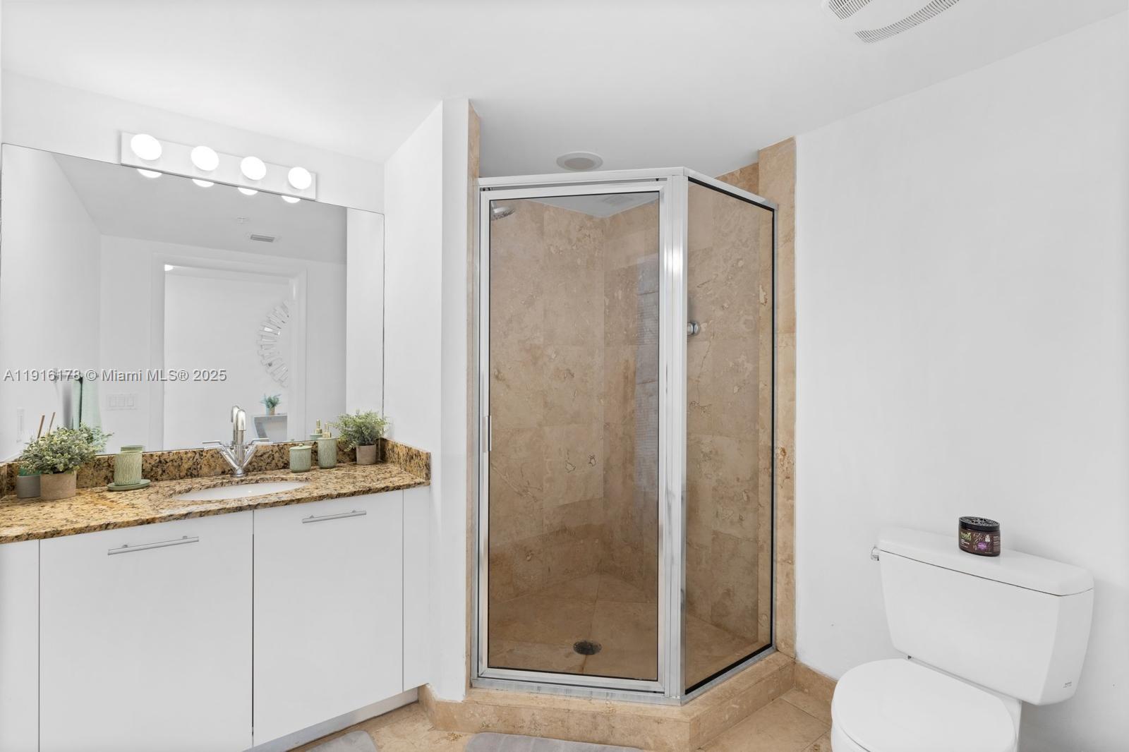 41 SE 5th St #510 Miami, FL 33131