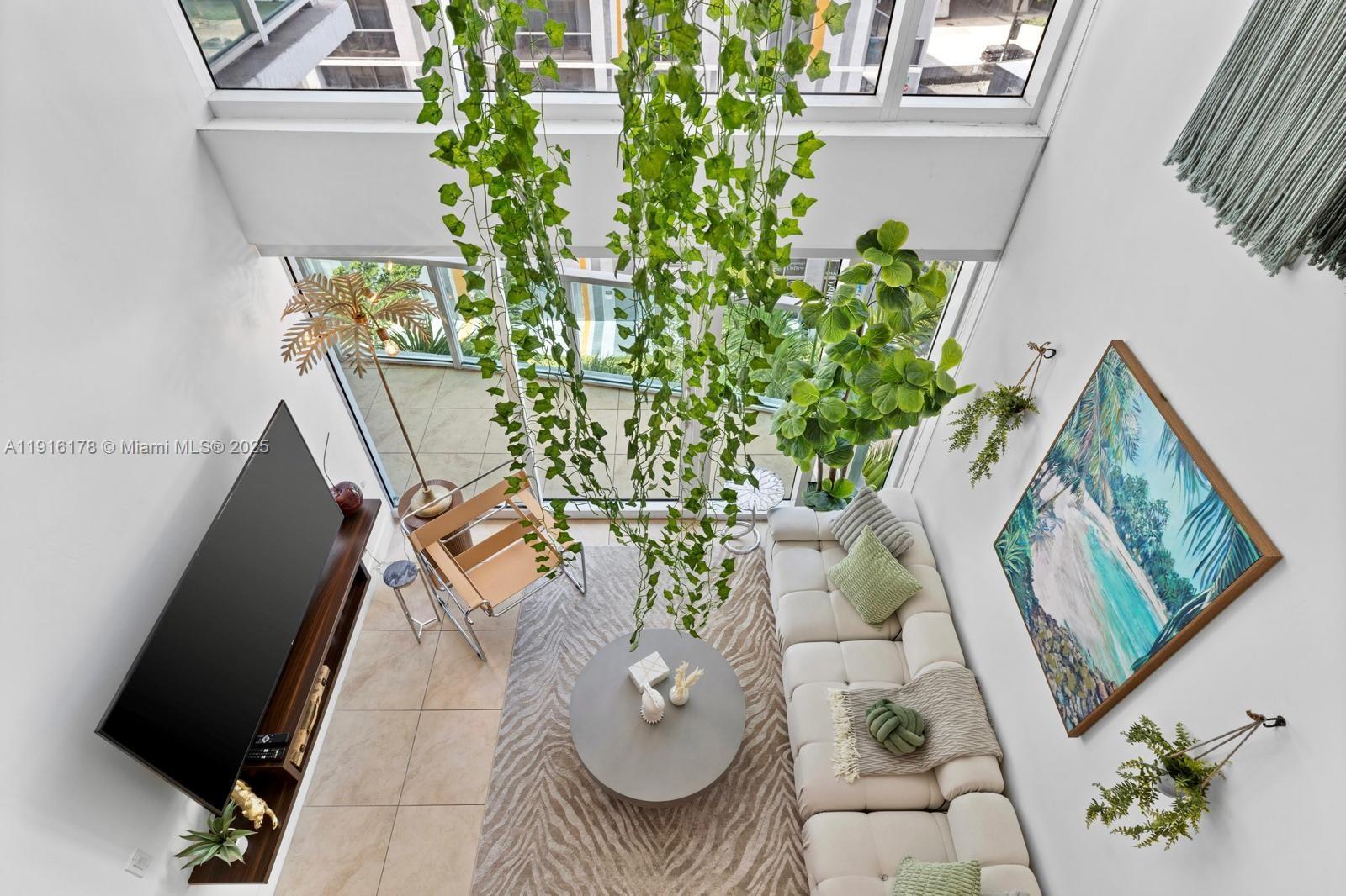 41 SE 5th St #510 Miami, FL 33131