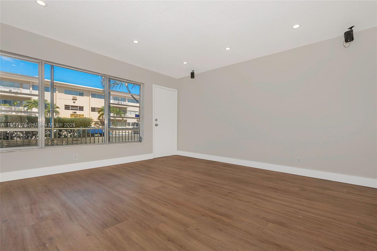 16800 NE 15th Ave #115