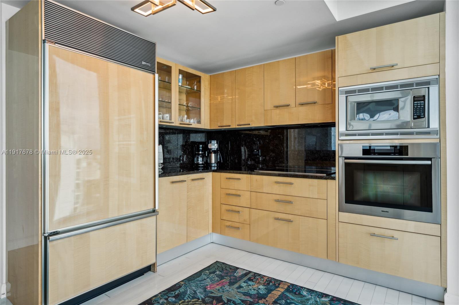 6799 Collins Ave #1602 Miami Beach, FL 33141