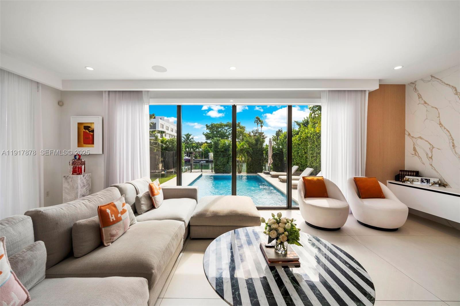 710 + 700 S Shore Dr Miami Beach, FL 33141