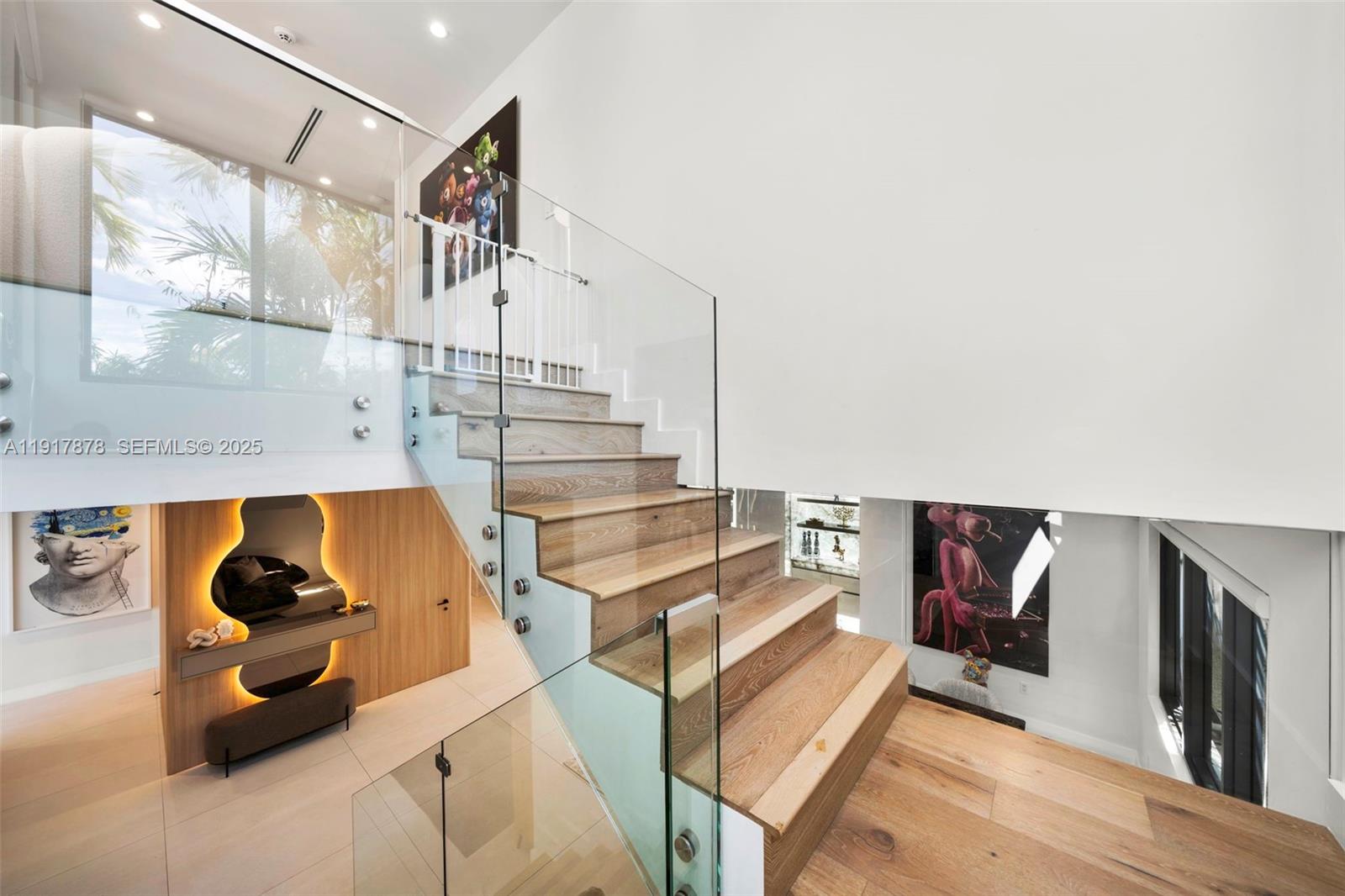 710 + 700 S Shore Dr Miami Beach, FL 33141