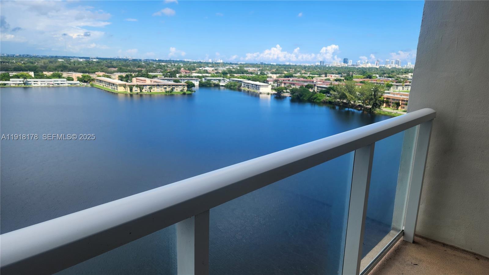 1301 NE Miami Gdns Dr #1412W