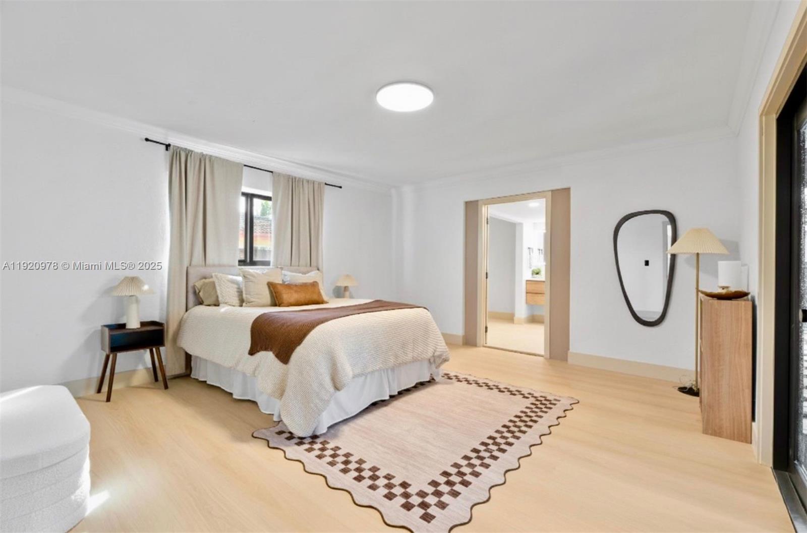 7020 Plantation Rd Plantation, FL 33317