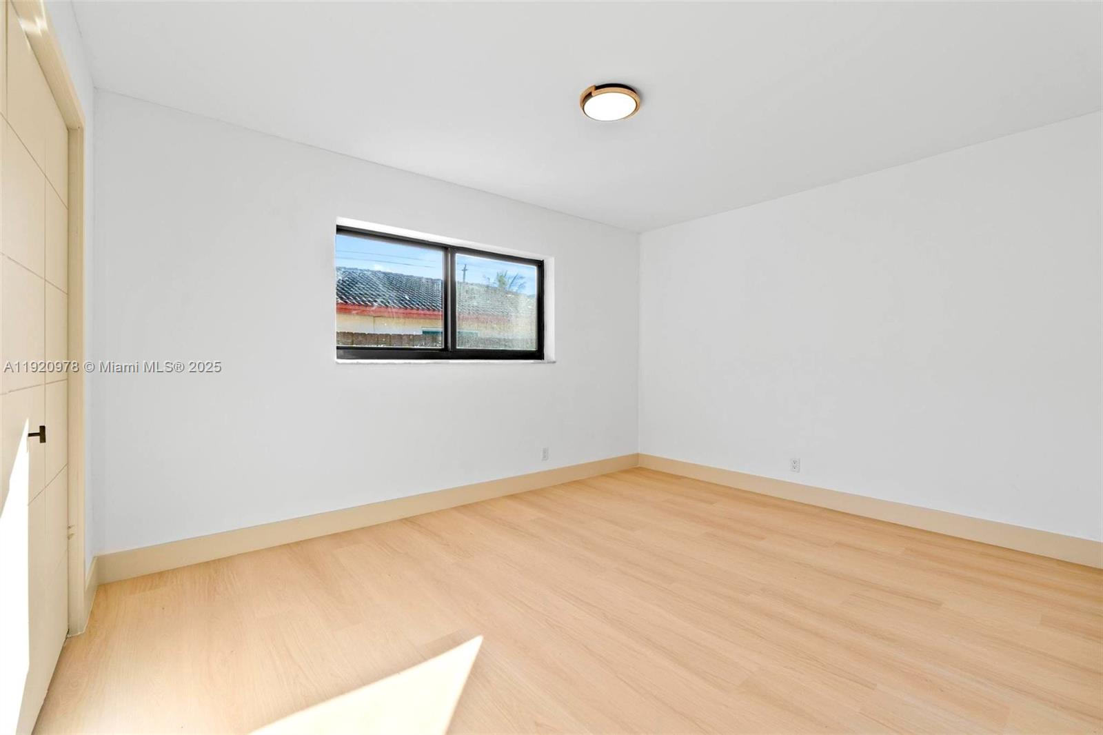 7020 Plantation Rd Plantation, FL 33317