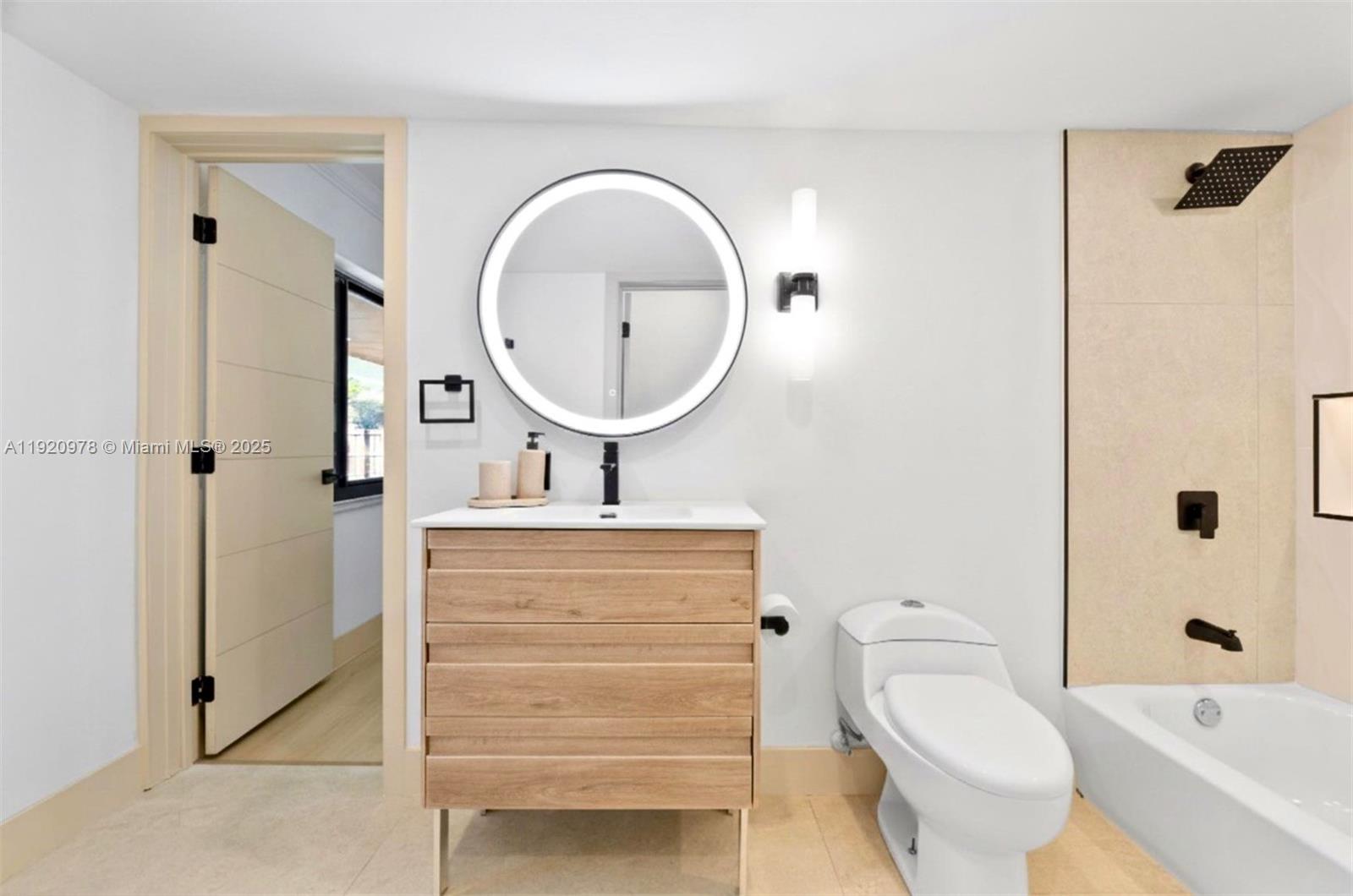 7020 Plantation Rd Plantation, FL 33317