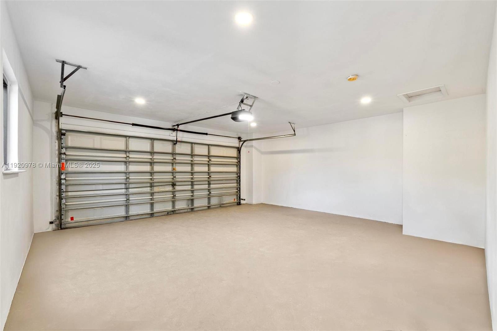 7020 Plantation Rd Plantation, FL 33317