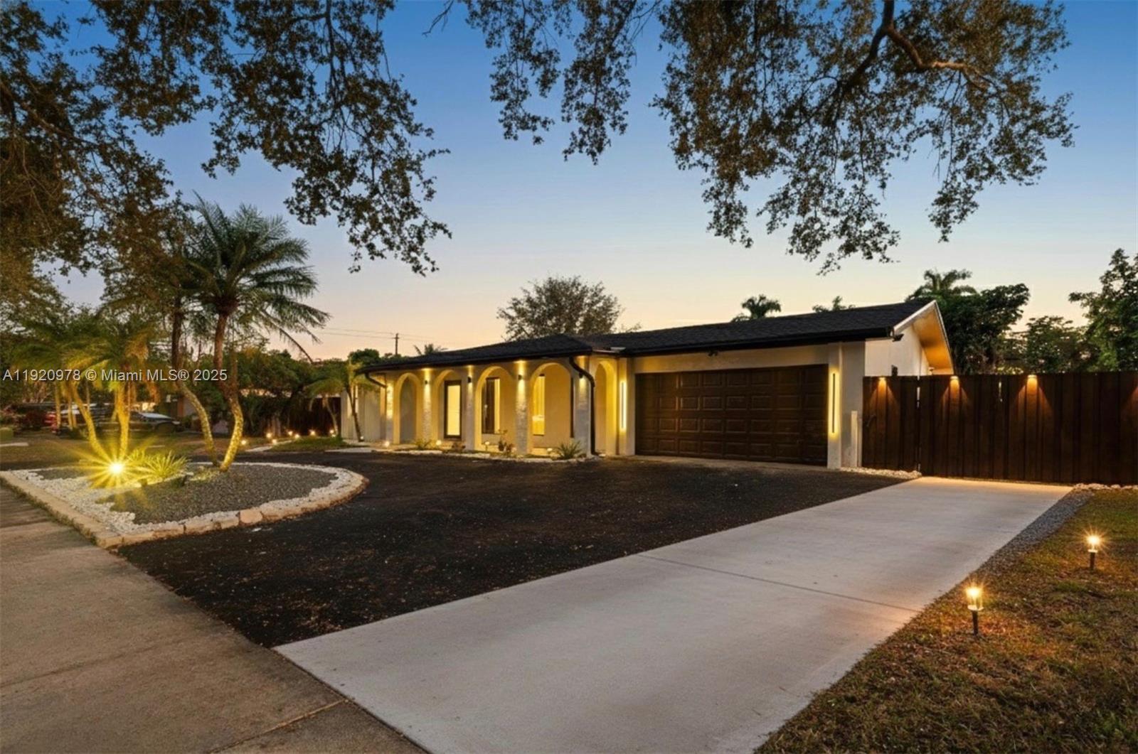 7020 Plantation Rd Plantation, FL 33317