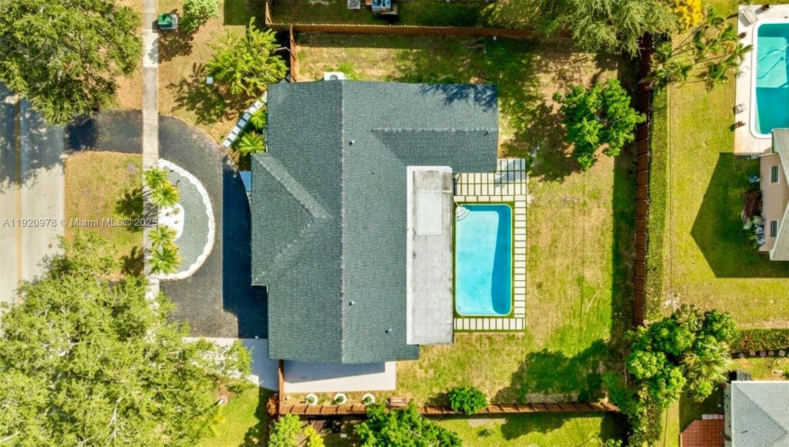 7020 Plantation Rd Plantation, FL 33317