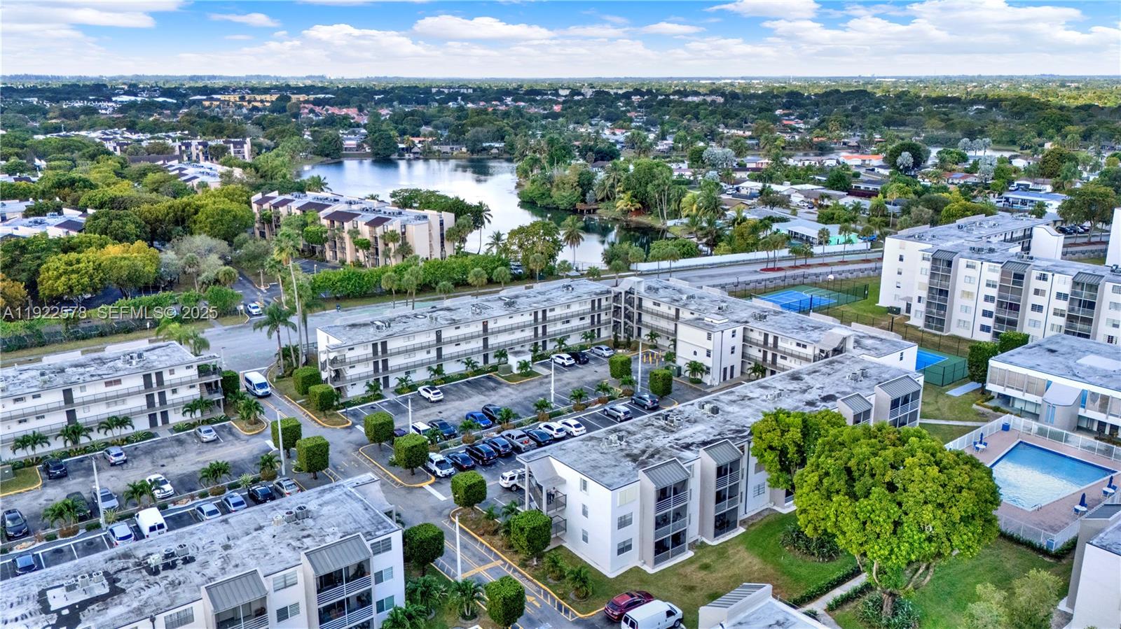 14195 SW 87th St #B115