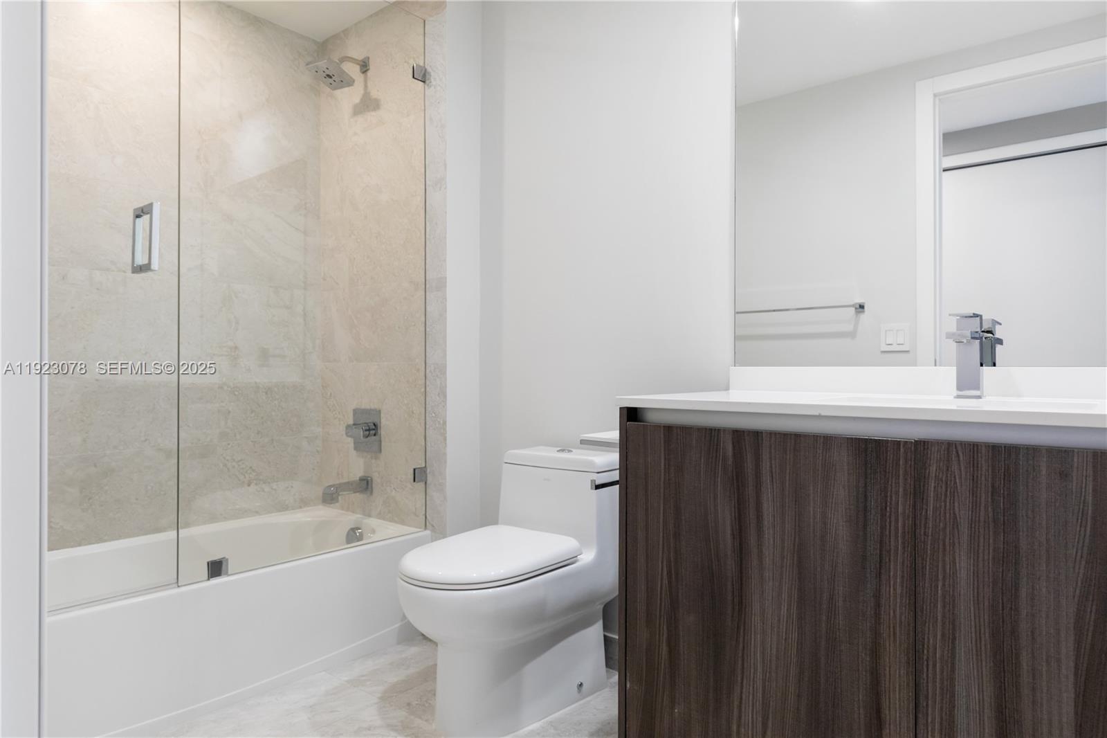 488 NE 18th St #5012 Miami, FL 33132