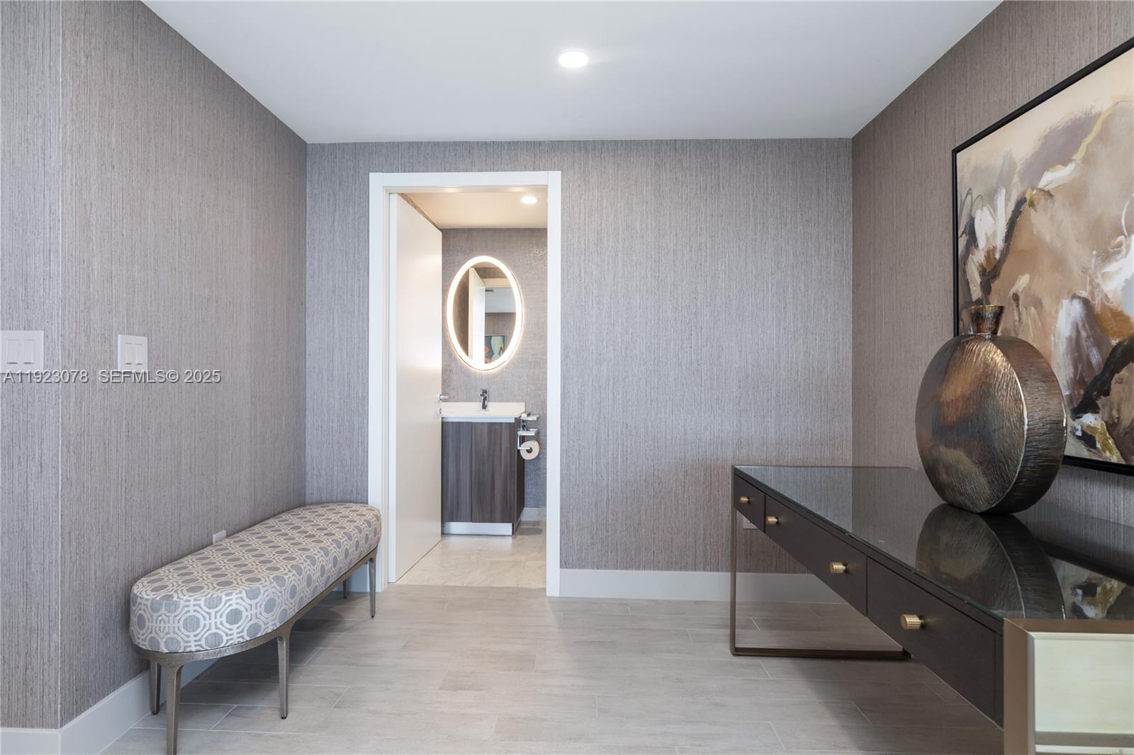 488 NE 18th St #5012 Miami, FL 33132