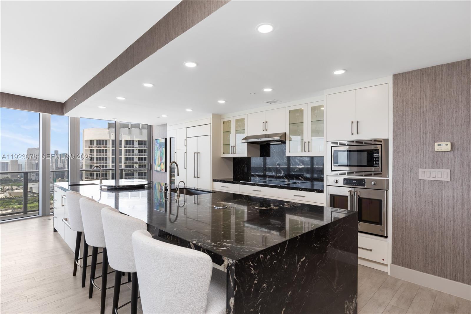 488 NE 18th St #5012 Miami, FL 33132