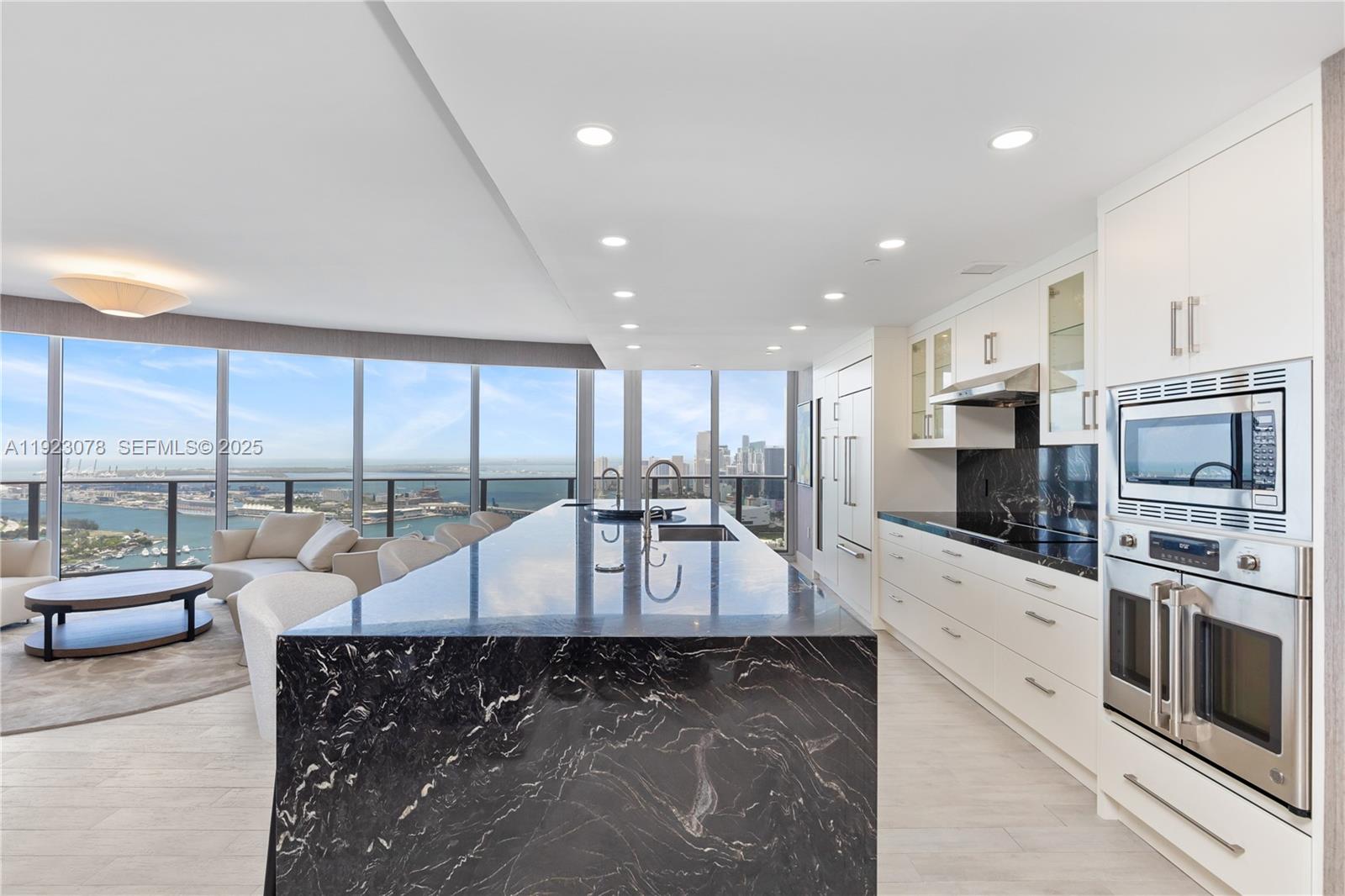 488 NE 18th St #5012 Miami, FL 33132