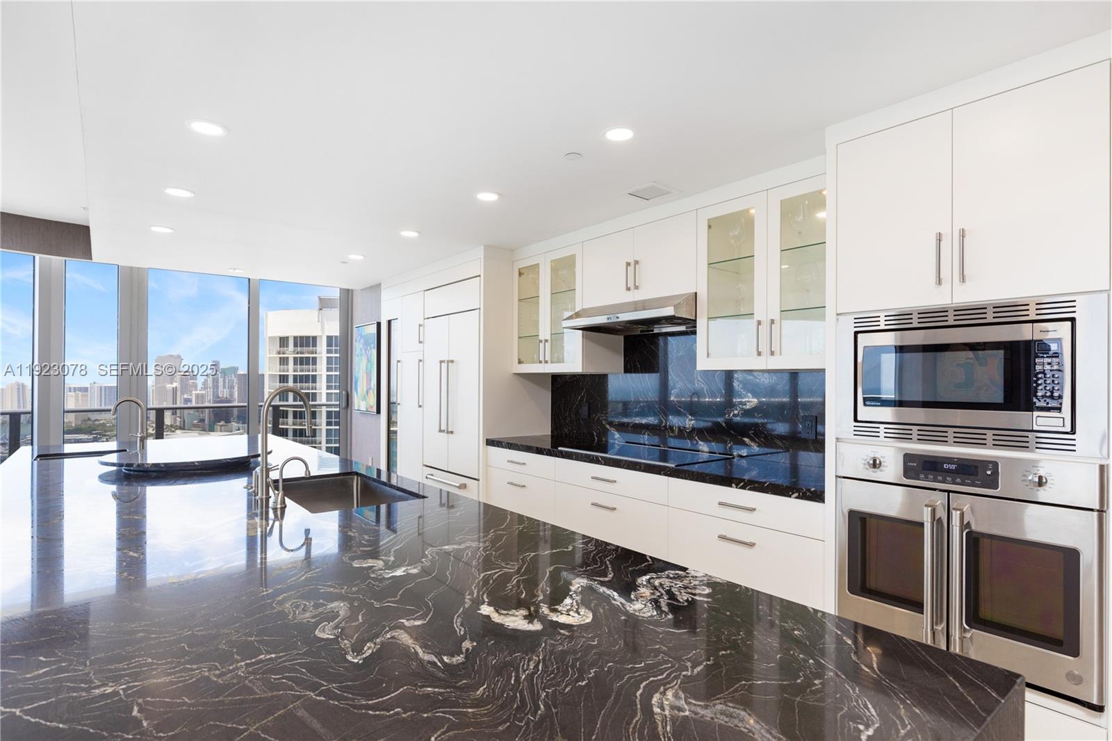 488 NE 18th St #5012 Miami, FL 33132