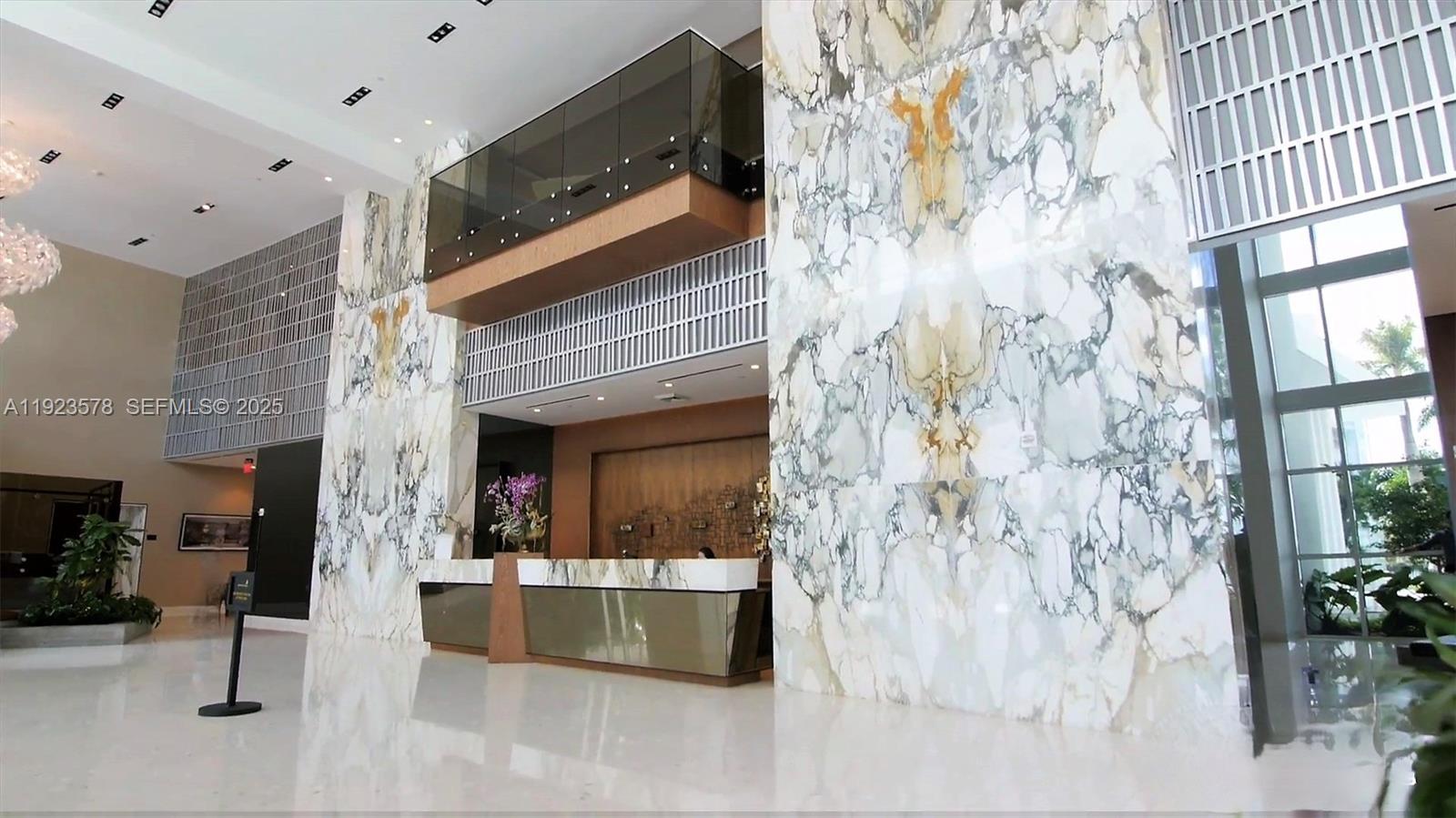 2020 N Bayshore Dr #4103 Miami, FL 33137