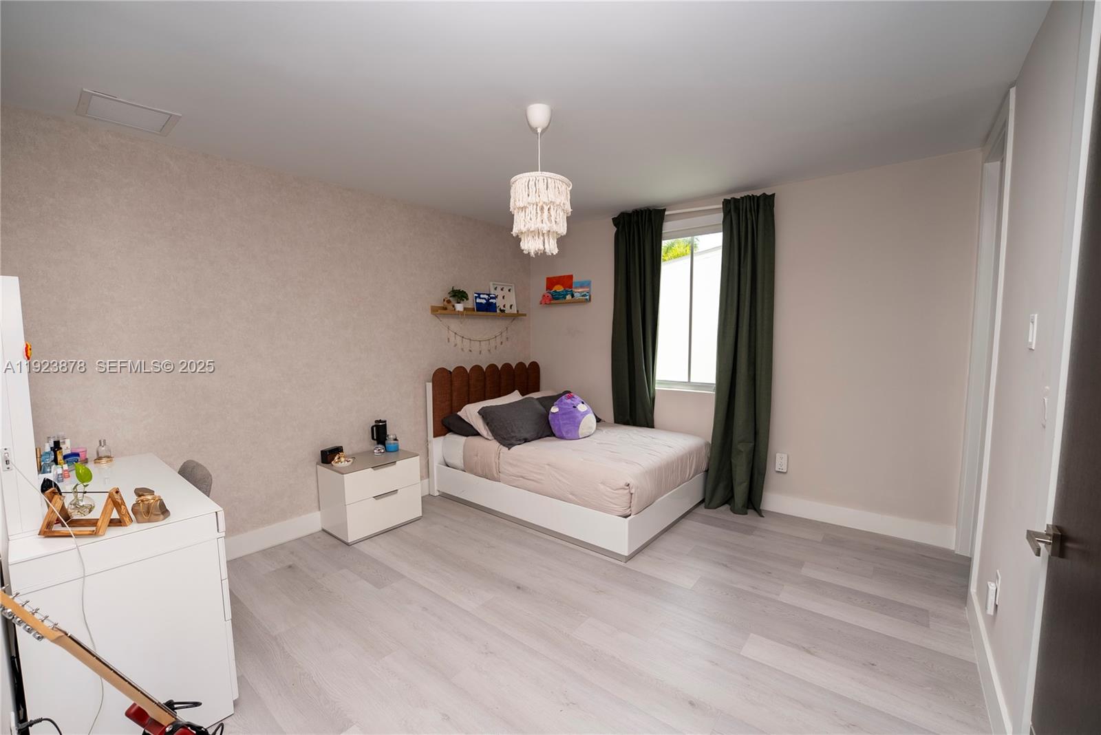 8340 NW 33rd Ter Doral, FL 33122