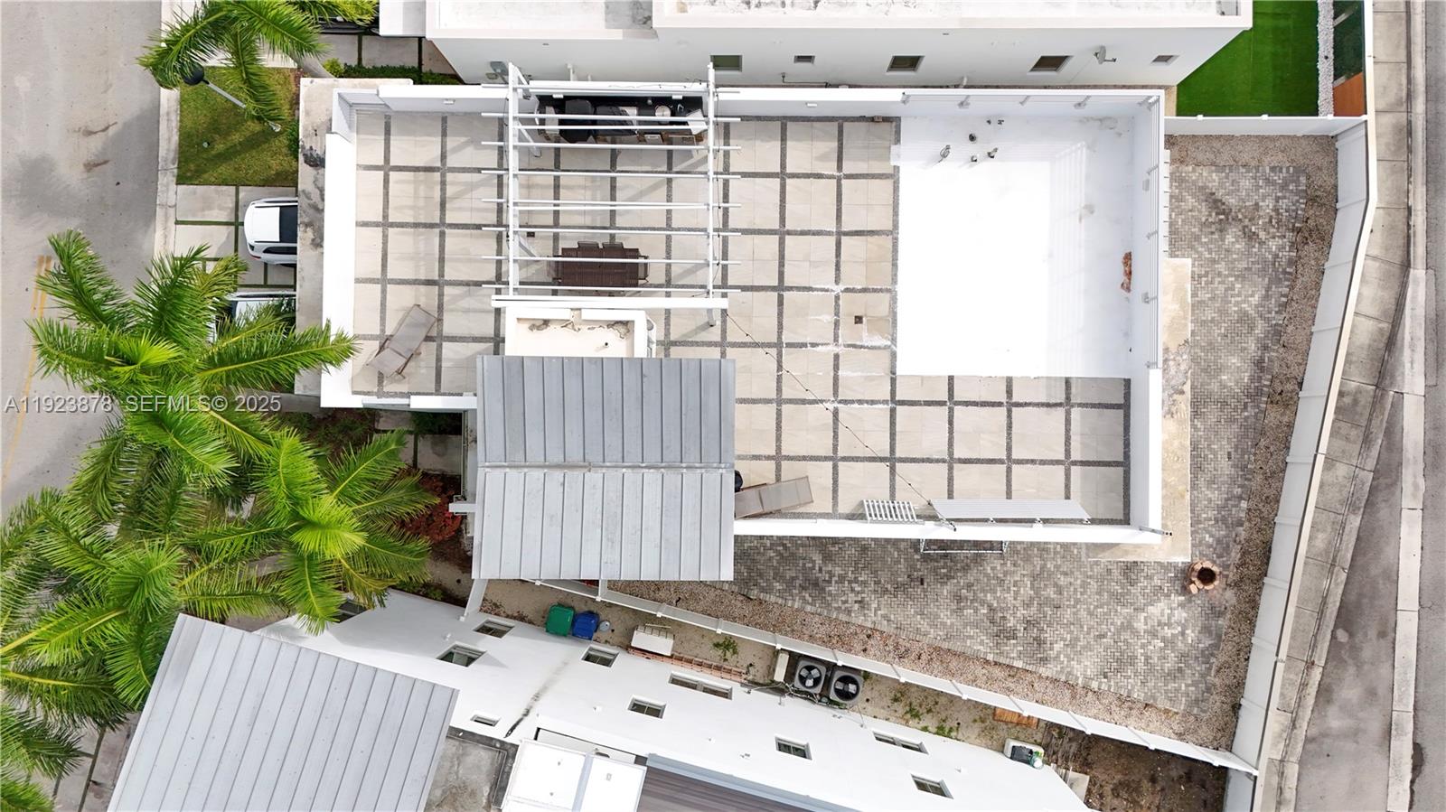 8340 NW 33rd Ter Doral, FL 33122