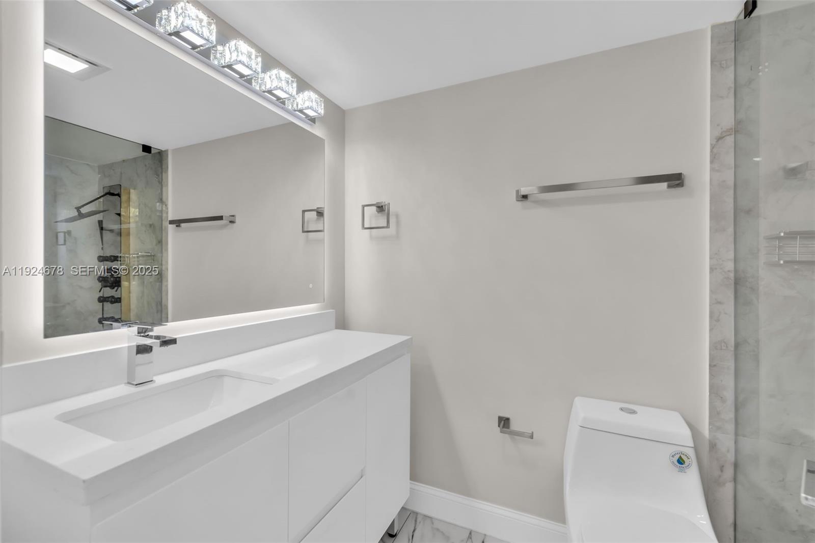 251 174th St #1415 Sunny Isles Beach, FL 33160