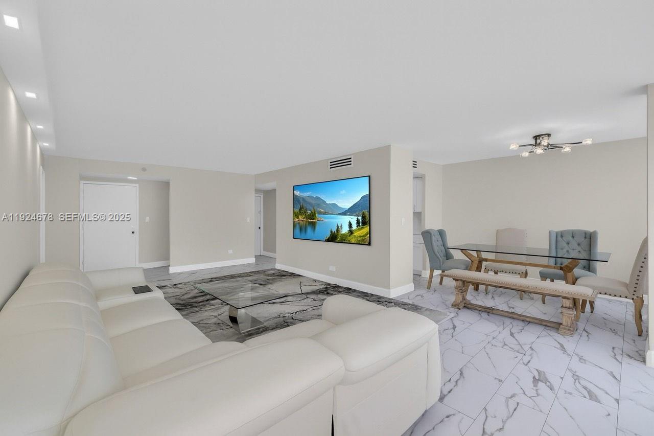 251 174th St #1415 Sunny Isles Beach, FL 33160