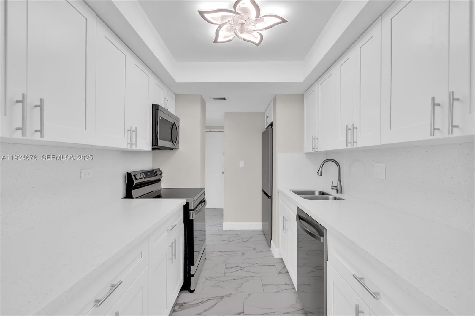 251 174th St #1415 Sunny Isles Beach, FL 33160