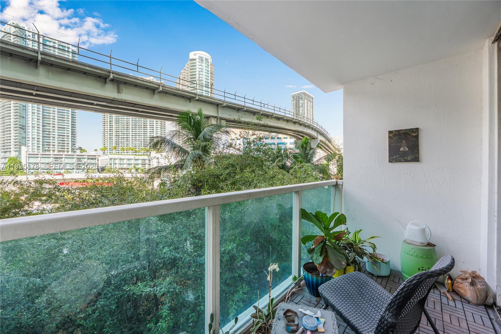 image Brickell on the River North20