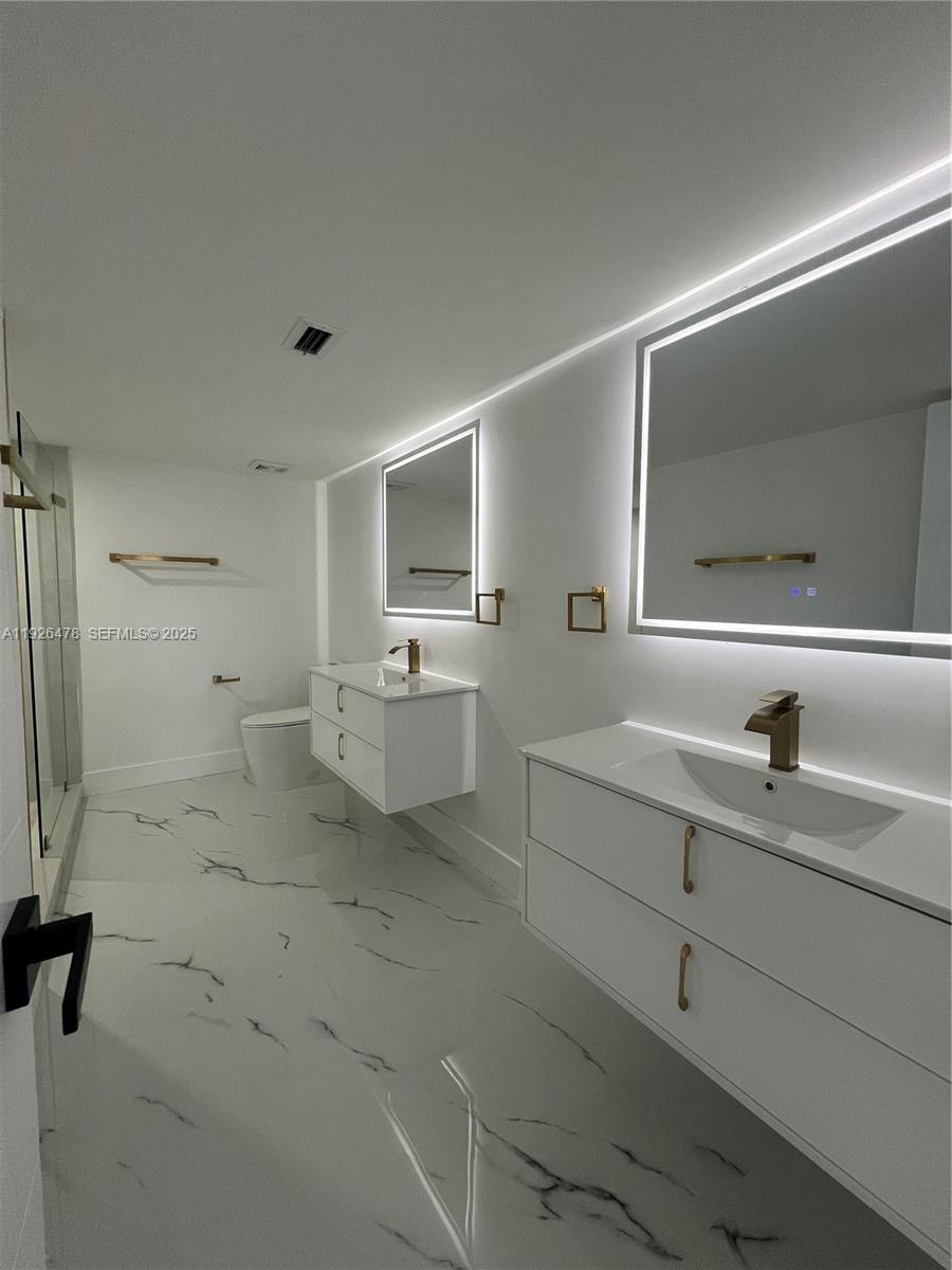 20610 NE 7th Ct Miami, FL 33179