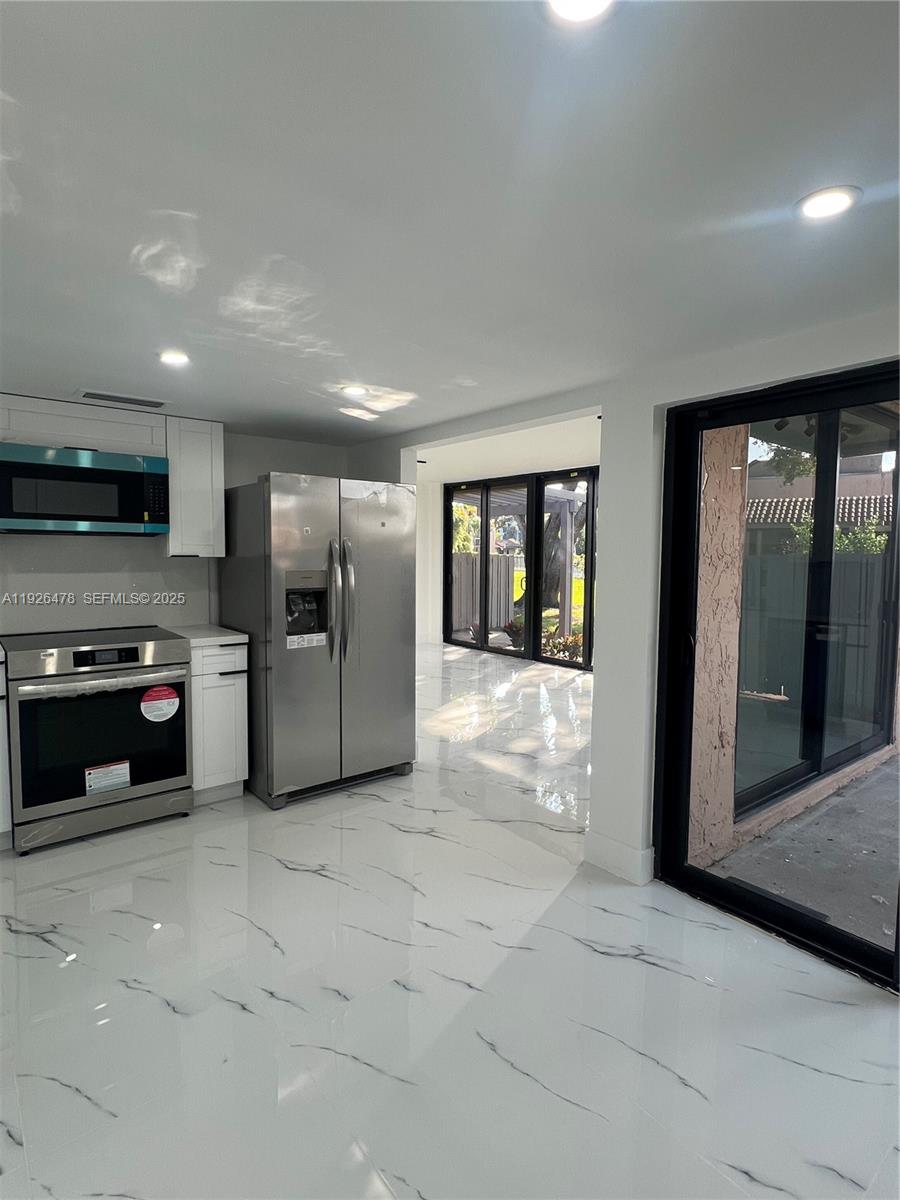 20610 NE 7th Ct Miami, FL 33179