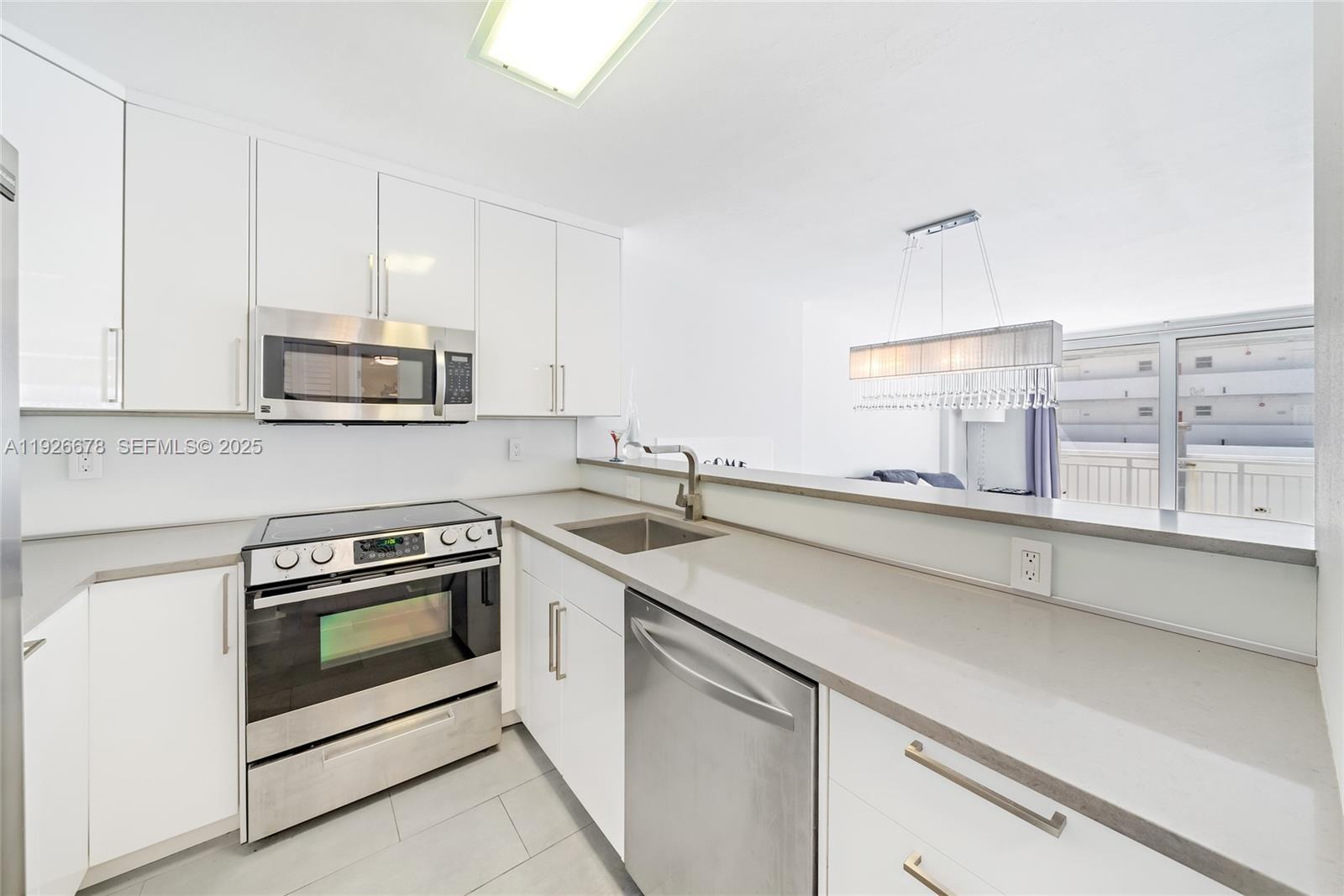 345 Ocean Dr #511 Miami Beach, FL 33139