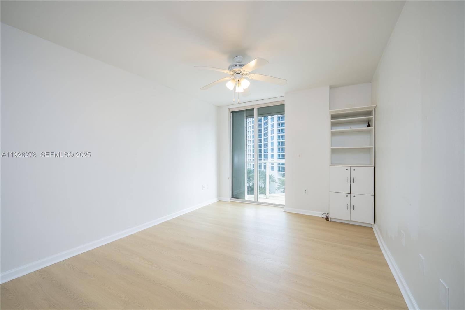 5900 Collins Ave #906 Miami Beach, FL 33140