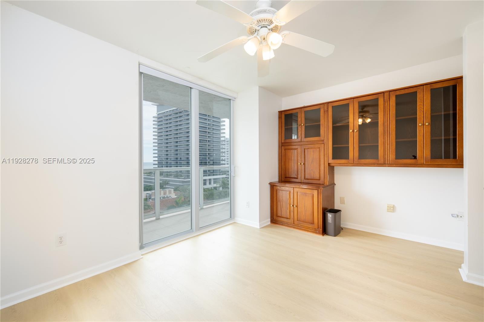 5900 Collins Ave #906 Miami Beach, FL 33140