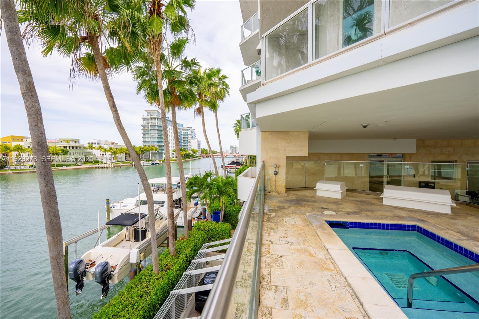 5900 Collins Ave #906 Miami Beach, FL 33140