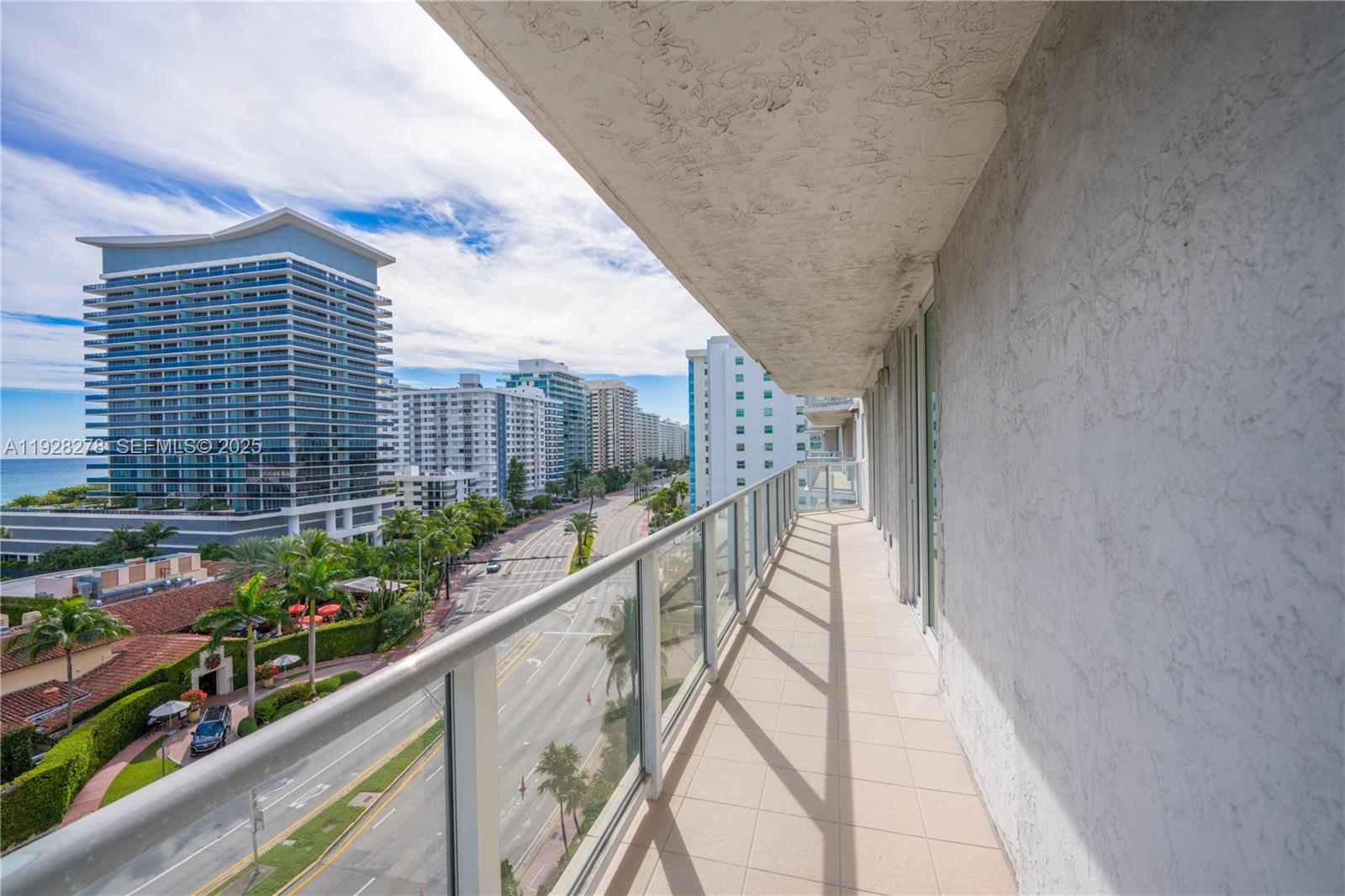 5900 Collins Ave #906 Miami Beach, FL 33140