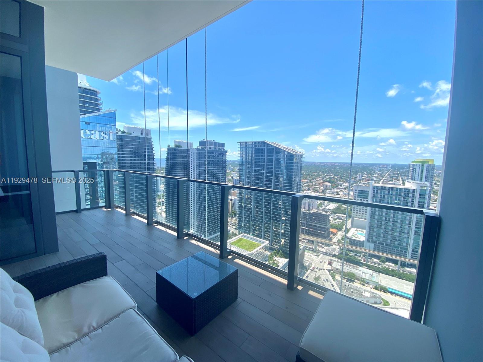 68 SE 6th St #4008 Miami, FL 33131