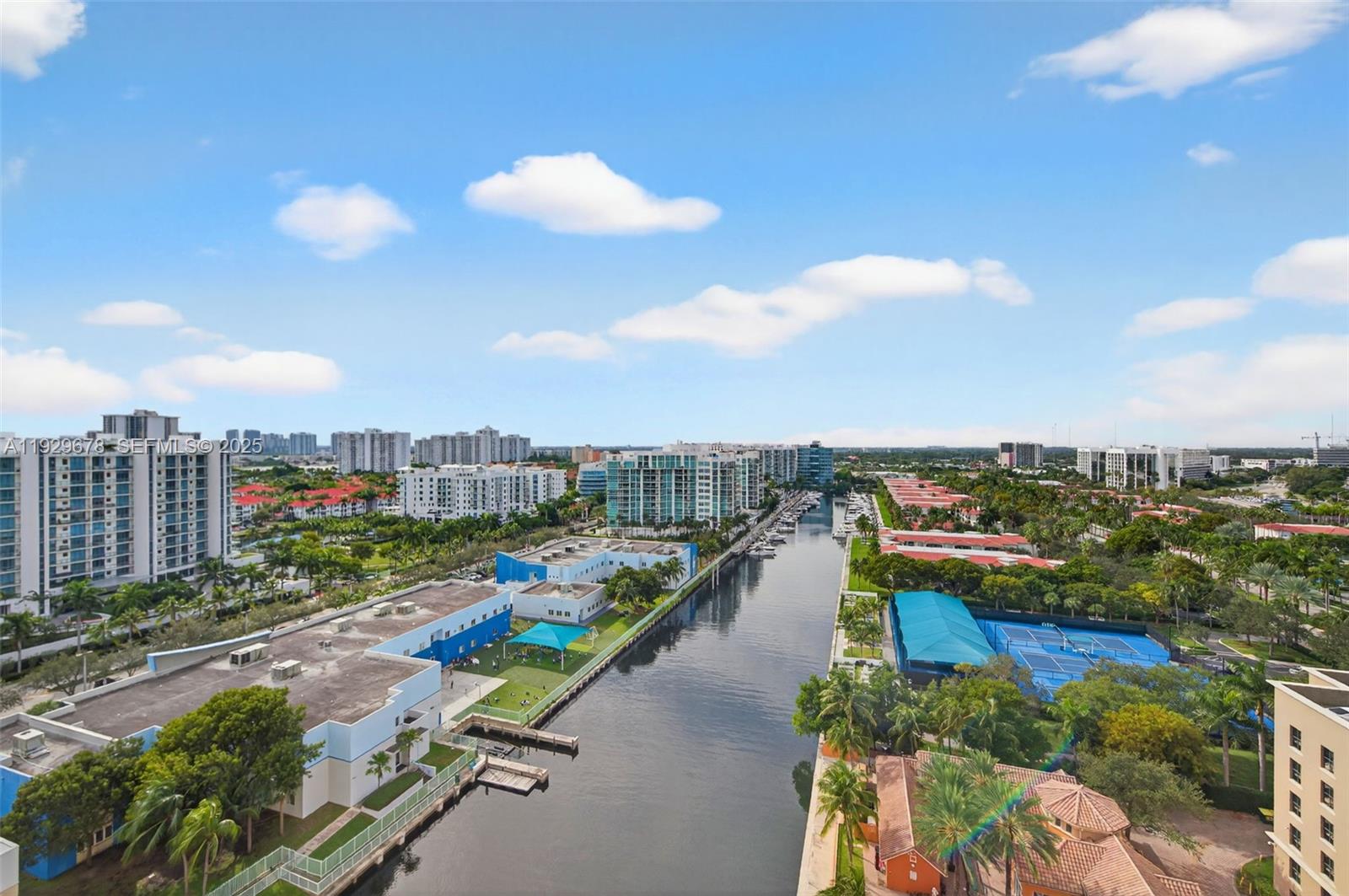 image Aventura Marina 216