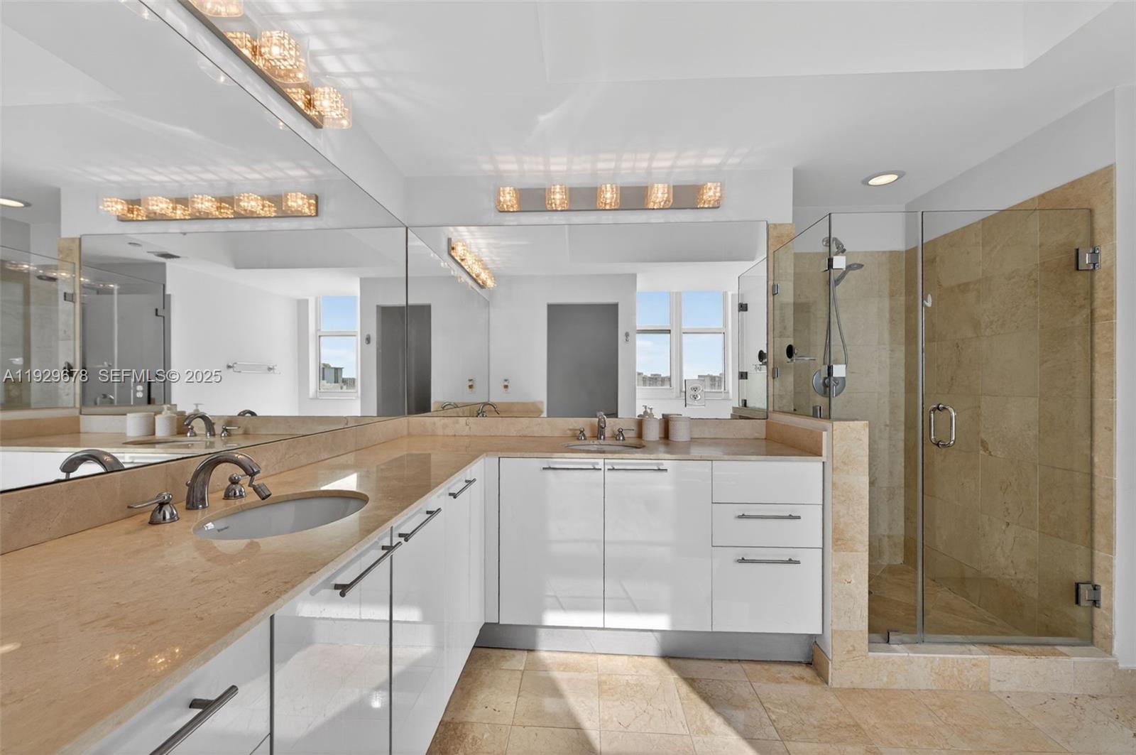 image Aventura Marina 225