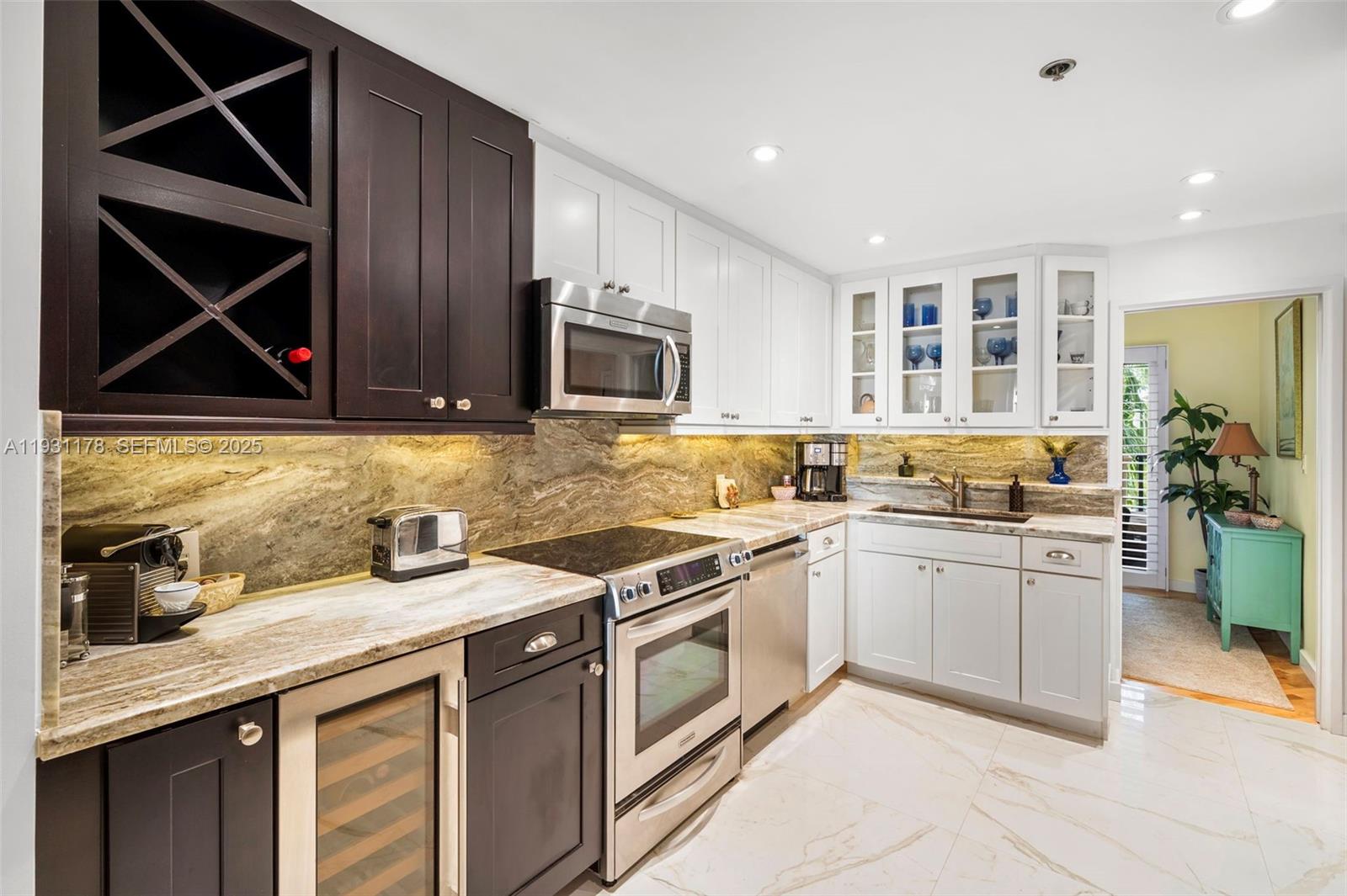 2332 Fisher Is Dr #4302 Miami Beach, FL 33109