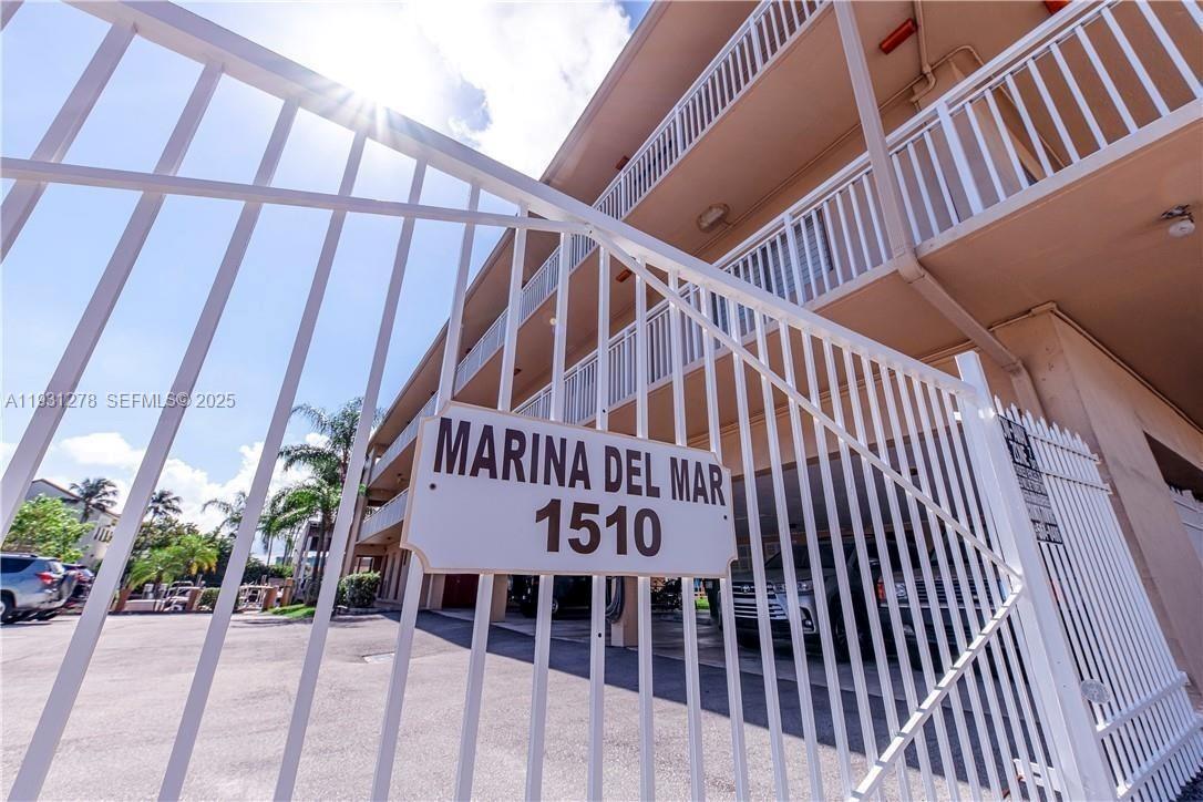 1510 SE 15th St #210 Fort Lauderdale, FL 33316