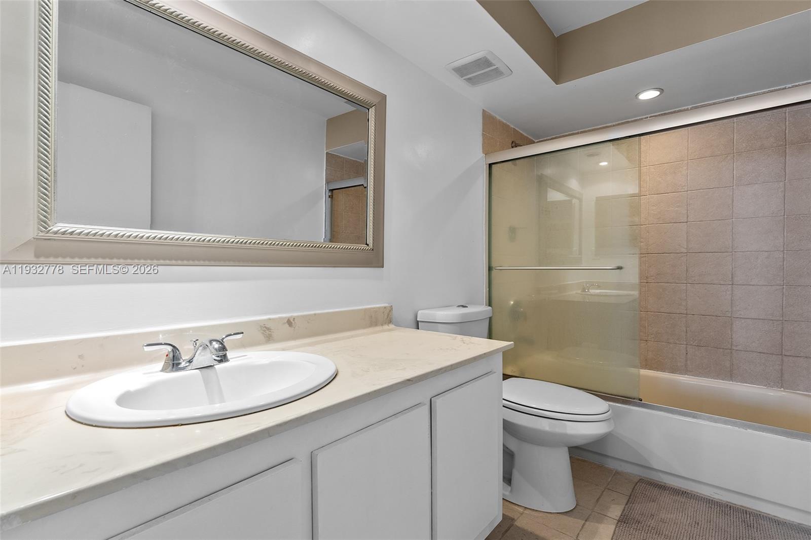 555 NE 15th St #14G Miami, FL 33132