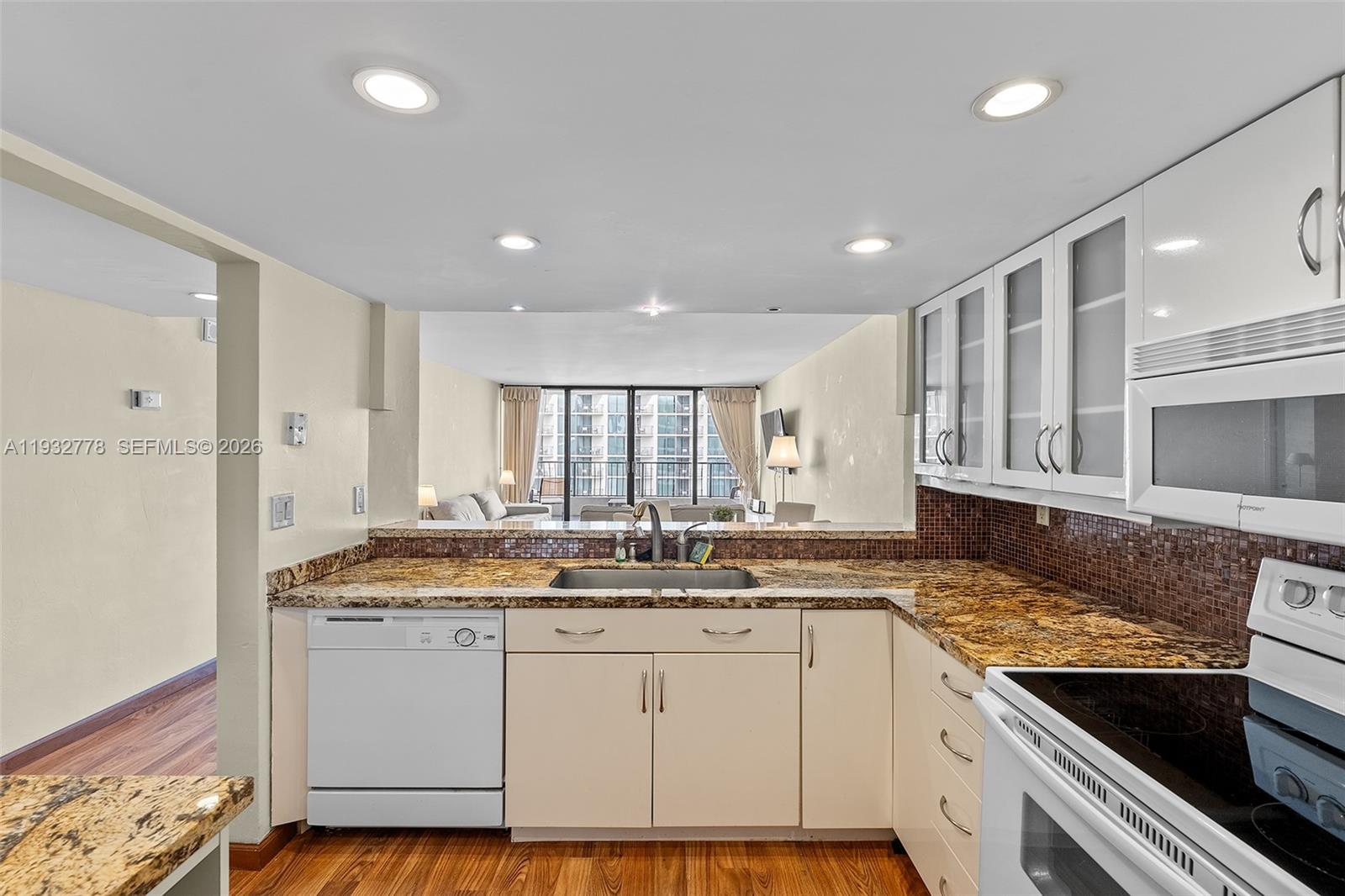 555 NE 15th St #14G Miami, FL 33132