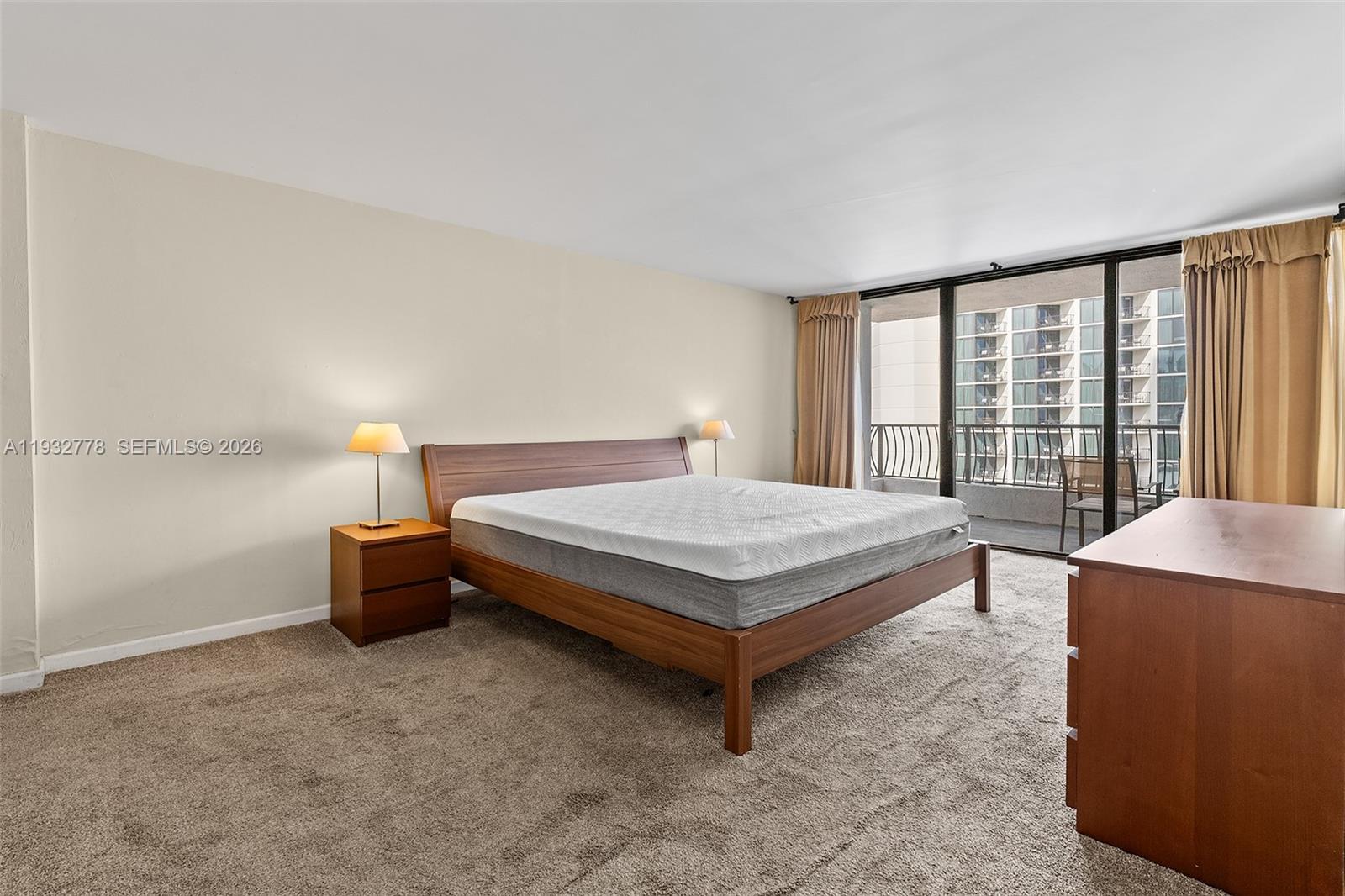 555 NE 15th St #14G Miami, FL 33132