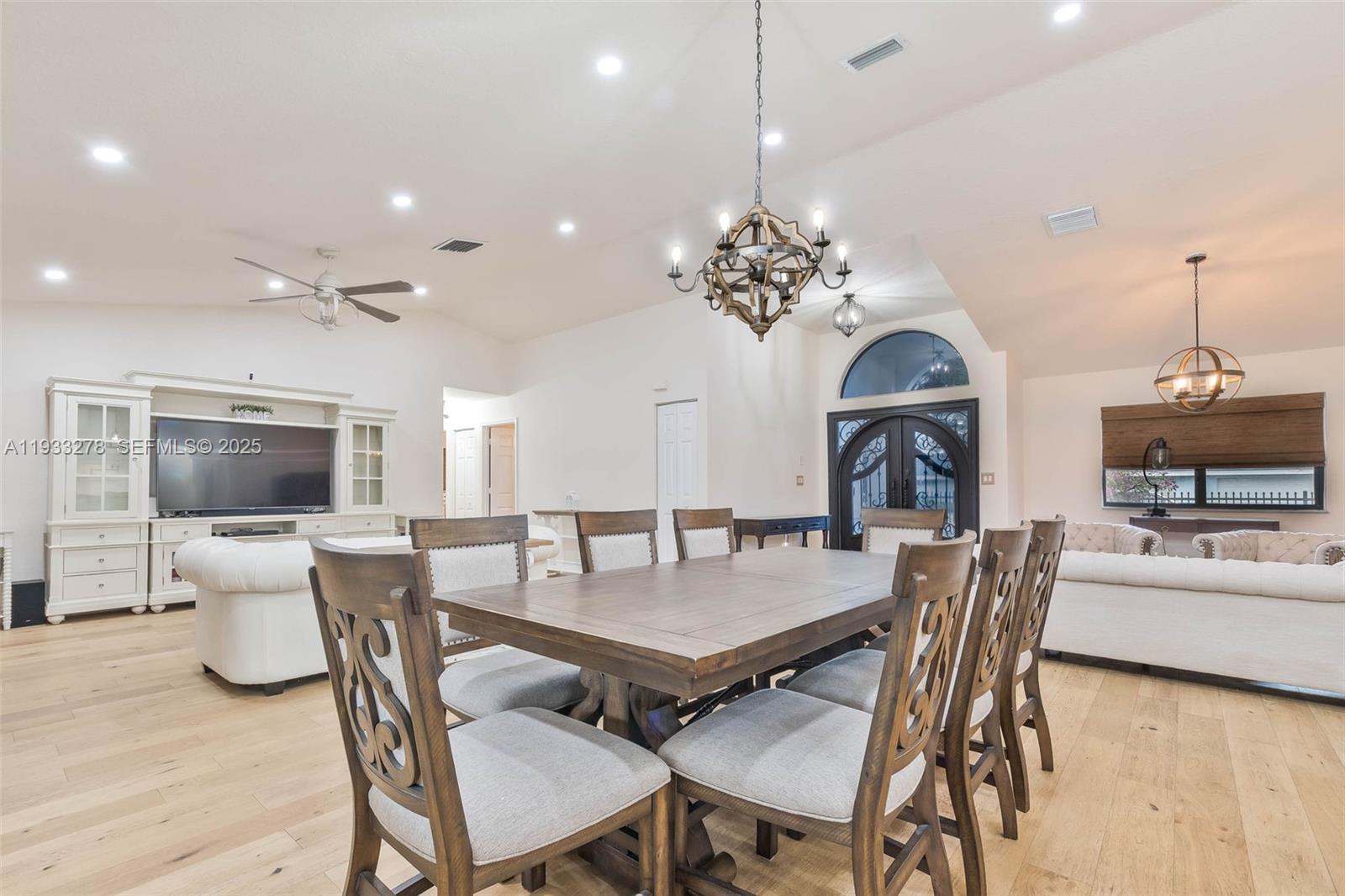 27260 SW 167th Ct Homestead, FL 33031