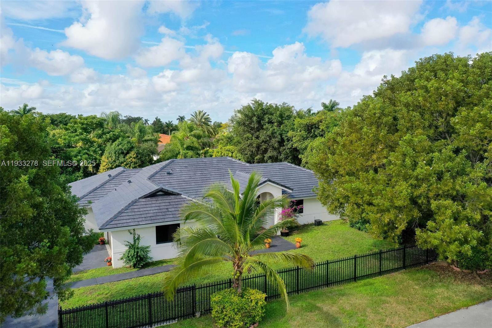 27260 SW 167th Ct Homestead, FL 33031