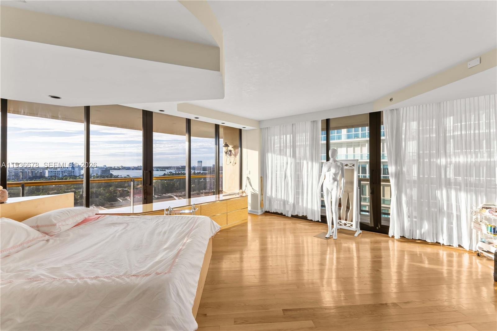 9999 Collins Ave #12A Bal Harbour, FL 33154